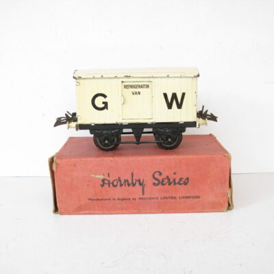 Hornby 0 Gauge GWR Refrigerator Van - Boxed