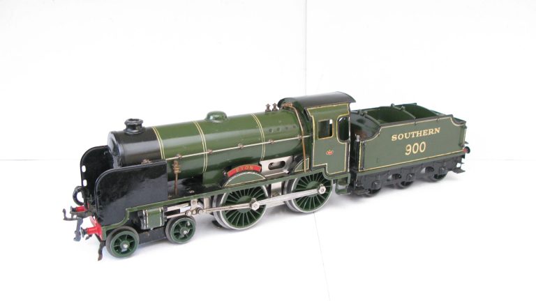 Vintage store hornby trains