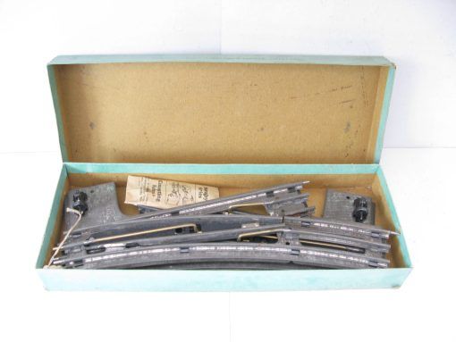 Hornby 0 Gauge Tinplate 3-rail electric Left and Right hand Points on solid bases - Boxed - Image 2