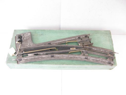 Hornby 0 Gauge Tinplate 3-rail electric Left and Right hand Points on solid bases - Boxed