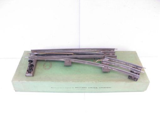 Hornby 0 Gauge Tinplate 3-rail electric Hard to Find inside lever Left and Right hand Points on open bases Circa 1938 - Boxed