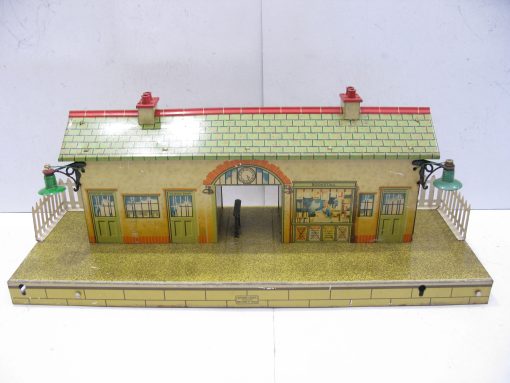 Hornby 0 Gauge No.4E 'RIPON' Station Speckled Finish base Circa 1938/39 - Boxed - Image 2