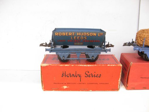 Hornby 0 Gauge side Tipping Wagons and a Fibre wagon - Boxed - Priced at £20 each - Image 2