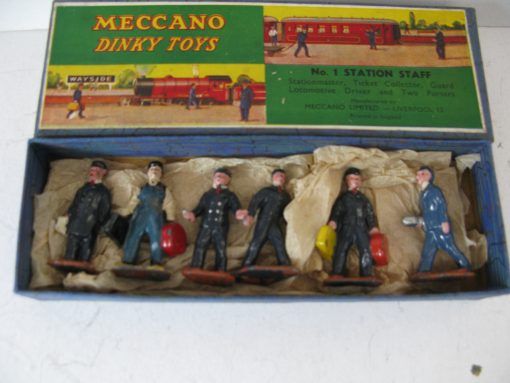 Hornby 0 Gauge Railway Accessories No.1 Station Staff  - Boxed - Image 4