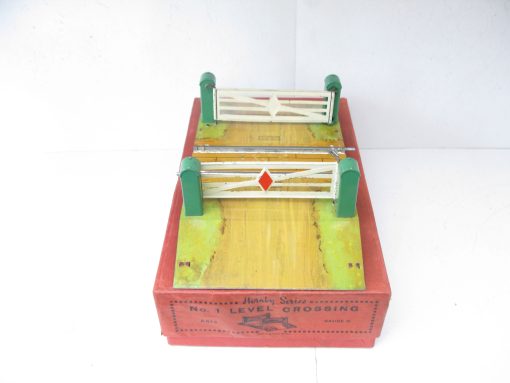 Hornby 0 Gauge No.1 Clockwork 2-rail Level Crossing - Boxed