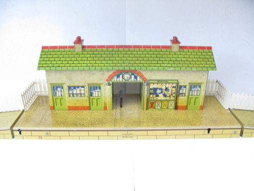 Hornby 0 Gauge No.4 'MARGATE' Station Speckled Finish base Circa 1937/38 - Boxed - Image 2