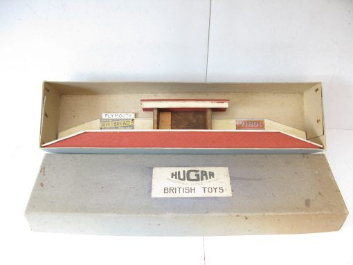 Hugar Models 0 Gauge Ref: 501 Wooden Station - Boxed - Image 2