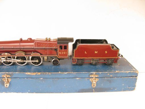 Hornby 0 Gauge 4-6-2 Loco & Tender LMS Lined Maroon 'Princess Elizabeth' No.6201, 3-rail 20 volt Electric - Boxed - Image 3