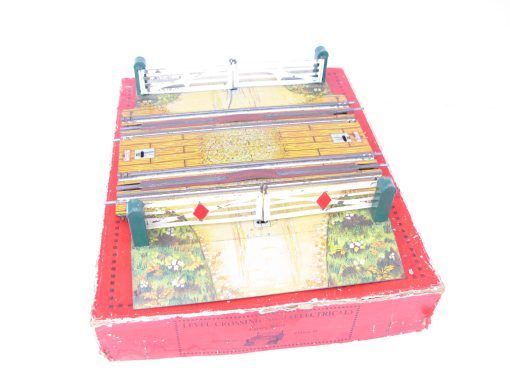 Hornby 0 Gauge No.2E 3-rail electric Level Crossing - Boxed - Image 4