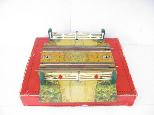 Hornby 0 Gauge No.2E 3-rail electric Level Crossing - Boxed - Image 8