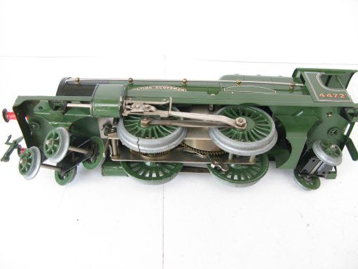 Hornby 0 Gauge No.3C Loco & Tender LNER Green 'FLYING SCOTSMAN' No.4472, Clockwork - unboxed - Image 12
