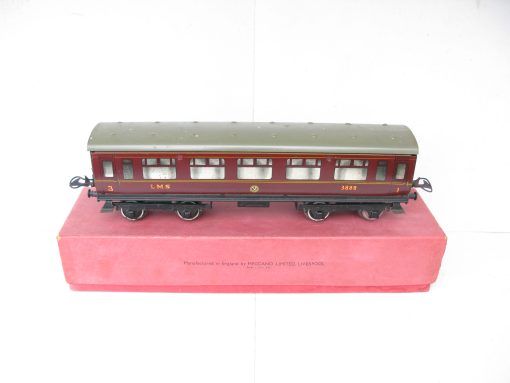 Hornby 0 Gauge No.2 LMS 1st/3rd Corridor Coach circa 1939 - Boxed - Image 2