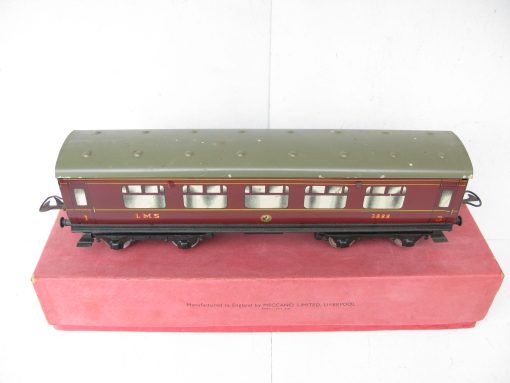 Hornby 0 Gauge No.2 LMS 1st/3rd Corridor Coach circa 1939 - Boxed - Image 5