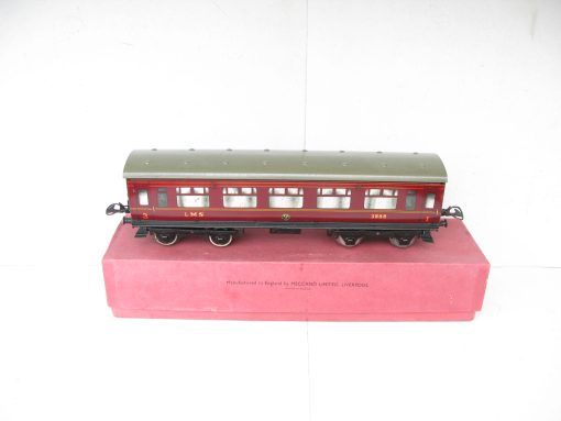 Hornby 0 Gauge No.2 LMS 1st/3rd Corridor Coach - Boxed - Image 4