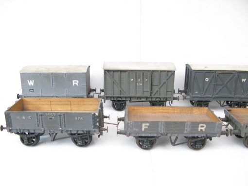 Commercially built 0 Gauge Goods Wagons - unboxed - Priced at £200 for the 7 wagons - Image 6