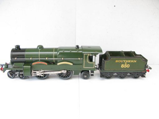 Hornby 0 Gauge E3/6 Loco & Tender SR Green 'LORD NELSON' No.E850, 3-rail 6 volt electric - Boxed - Image 2