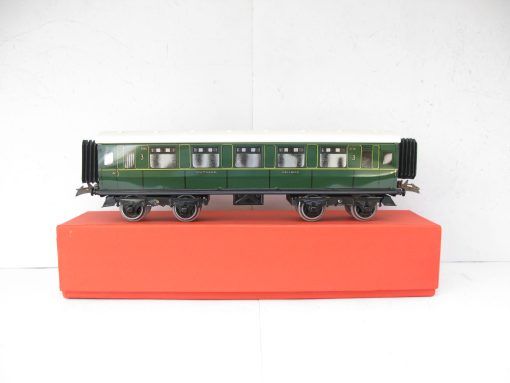 Middleton (Australia) Hornby Style 0 Gauge SR All 3rd Corridor Coach - Boxed