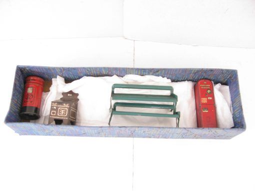Hornby 0 Gauge Railway Accessories No.3 Platform Machines and seats - Boxed - Image 2