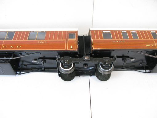 Ace 0 Gauge Modern issue C/6 Pair of LNER All 1st Articulated Sleeping cars  - Boxed - Image 5