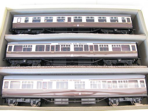 Ace 0 Gauge Modern issue C/13 3-Car GWR 40 cm Passenger Coaches Set 'B' - Boxed - Image 4