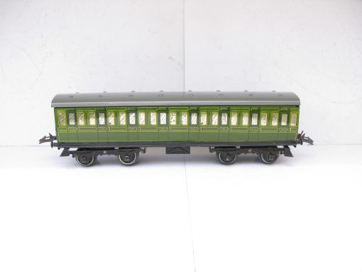 Hornby 0 Gauge No.2 1st/3rd SR Passenger coach - unboxed