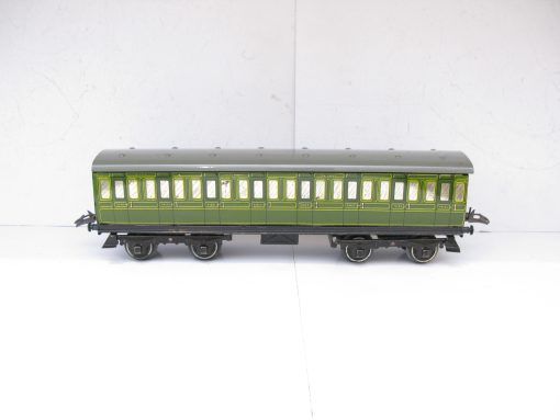 Hornby 0 Gauge No.2 1st/3rd SR Passenger coach - unboxed - Image 3