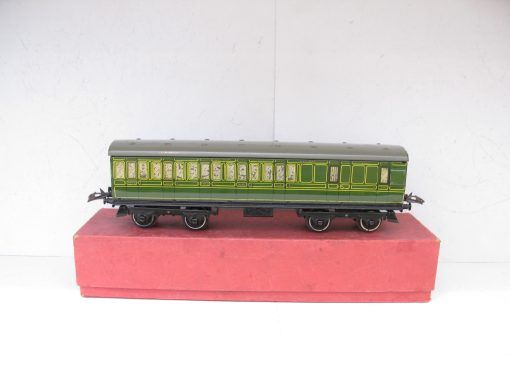 Hornby 0 Gauge No.2 All 3rd SR Passenger Brake end coach - boxed