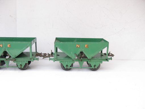 Hornby 0 Gauge NE Hopper Wagon circa 1933/38 light green version - unboxed  - Priced each at £25 - Image 4