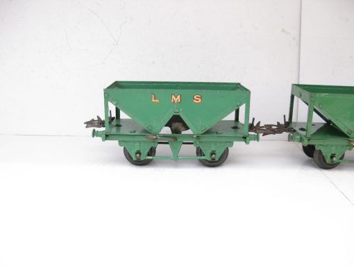 Hornby 0 Gauge LMS Hopper Wagon circa 1933/38 light green version - unboxed  - Priced each at £25 - Image 2