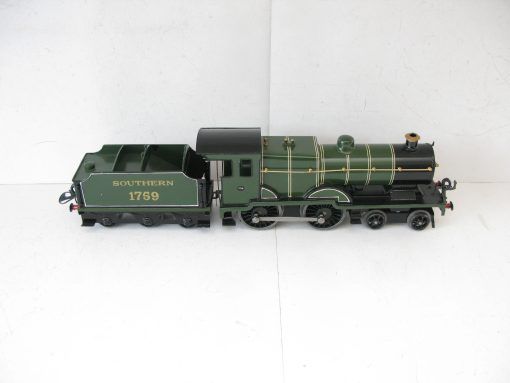Directory Series  - Hornby 0 Gauge Style Loco & Tender SR L1 class No.1759, 12 volt DC electric - Boxed - Image 11