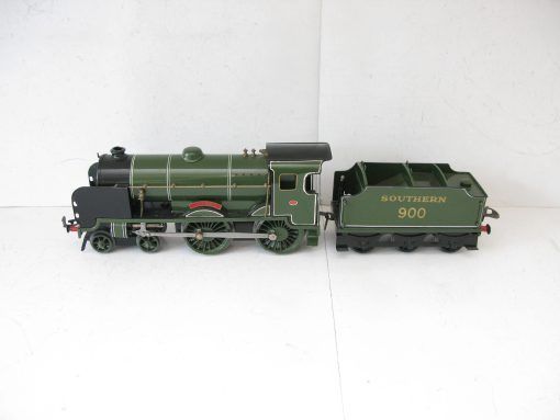 Directory series Hornby 0 Gauge Style E420 Special Loco & Tender SR 'ETON' No.900, 20 volt electric - unboxed - Image 2