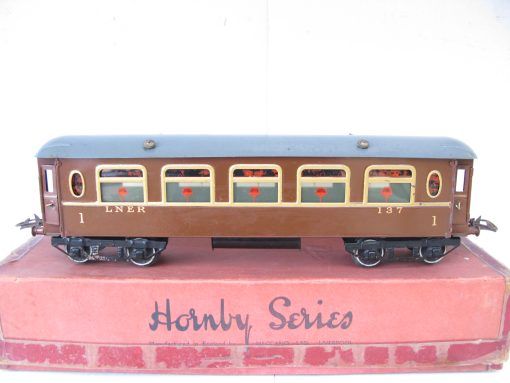 Hornby 0 Gauge No.2 LNER All 1st Saloon coach - Boxed - Image 2