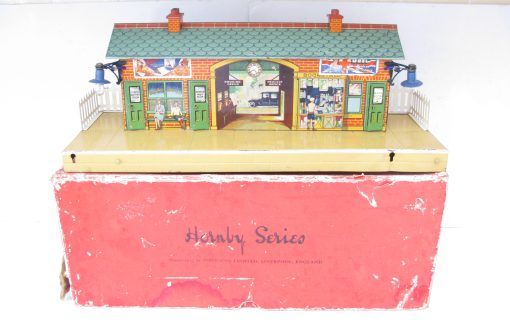 Hornby 0 Gauge No.2E Goods Station, cream base circa 1932 with plug and socket type fittings - Boxed