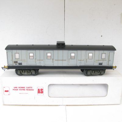 AS / Highfield Models modern issue 0 Gauge French (Continental outline) PLM Full Brake bogie coach - Boxed