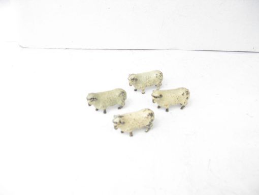 Hornby 0 Gauge Dinky Toys Sheep - unboxed - Image 3