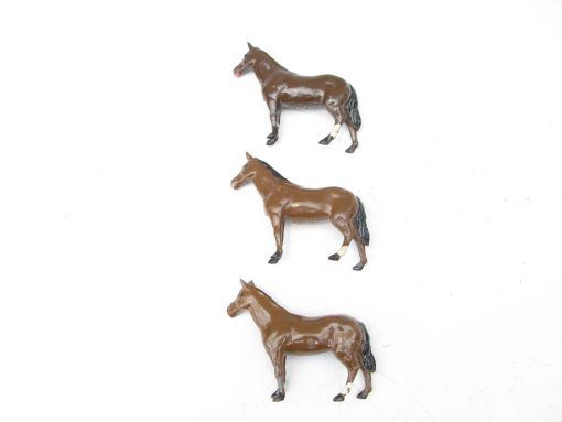 Hornby 0 Gauge Dinky Toys Brown horses - unboxed Priced each £18 - Image 4