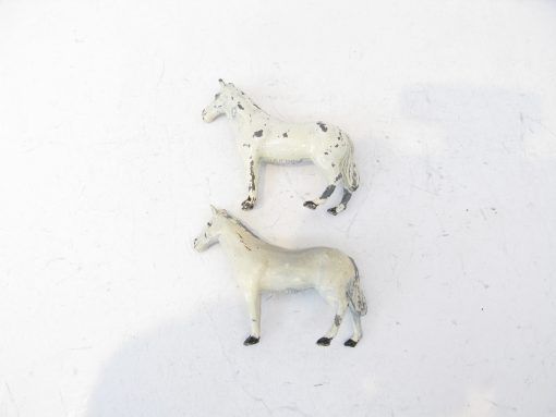 Hornby 0 Gauge Dinky Toys White Horse - unboxed Priced each £14 - Image 3