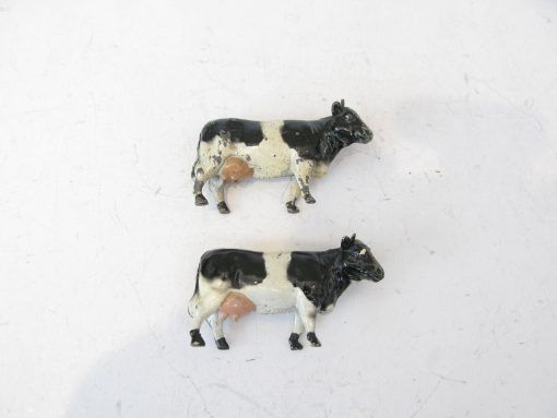 Hornby 0 Gauge Dinky Toys Cow - unboxed Priced each £15