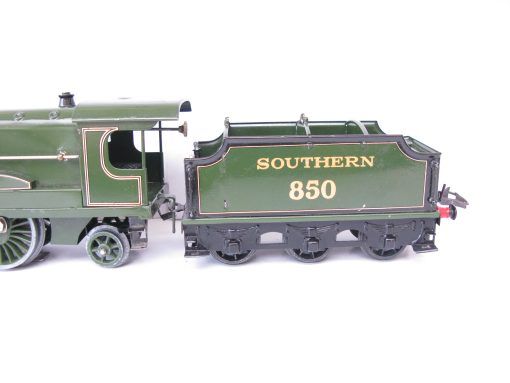 Hornby 0 Gauge E320 Loco & Tender SR Green 'LORD NELSON' No.850, 3-rail 20 volt electric - Boxed - Image 8