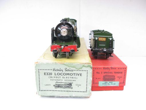 Hornby 0 Gauge E320 Loco & Tender SR Green 'LORD NELSON' No.850, 3-rail 20 volt electric - Boxed - Image 16