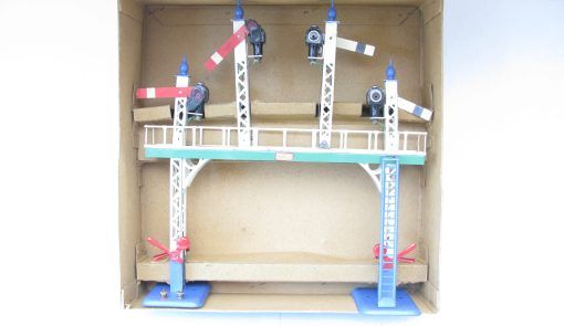 Hornby 0 Gauge E2E Signal Gantry Home version Circa 1935/37 - Boxed - Image 2