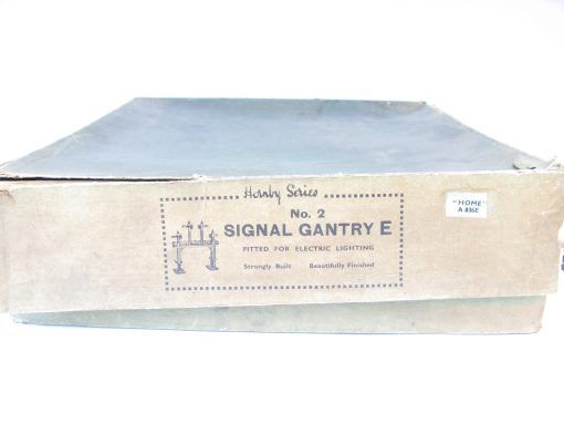 Hornby 0 Gauge E2E Signal Gantry Home version Circa 1935/37 - Boxed - Image 15