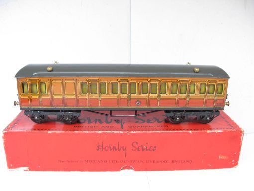 Hornby 0 Gauge Metropolitan All 3rd Brake end coach - Boxed - Image 4
