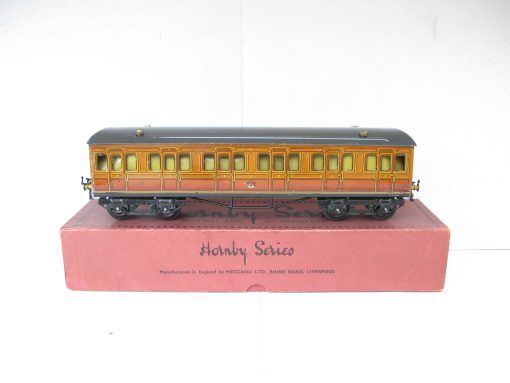 Hornby 0 Gauge Metropolitan All 1st Coach - Boxed - Image 3