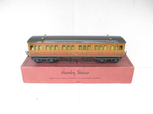 Hornby 0 Gauge Metropolitan All 1st Coach - Boxed - Image 4