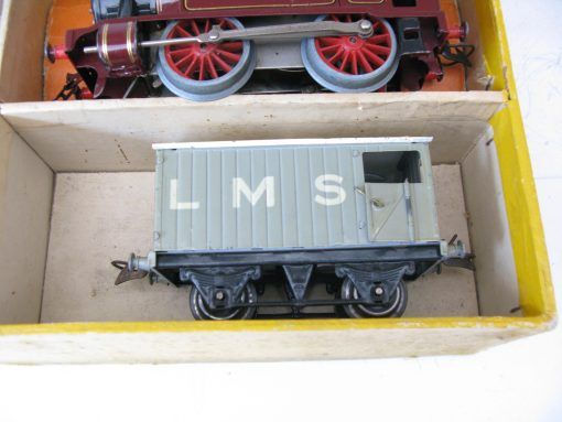 Hornby 0 Gauge Clockwork No.1 Special LMS Tank Goods Set - Boxed - Image 6
