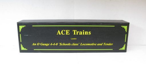 Ace 0 Gauge Modern issue E/10 BR Lined Green Loco & Tender Schools class 'STOWE' No.30928, 2/3-rail electric - Boxed - Image 2