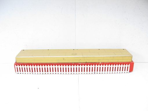 Hornby 0 Gauge Yellow/Cream Base Passenger Platform with Fencing & Nuts and Bolts Circa 1929/32 - Boxed