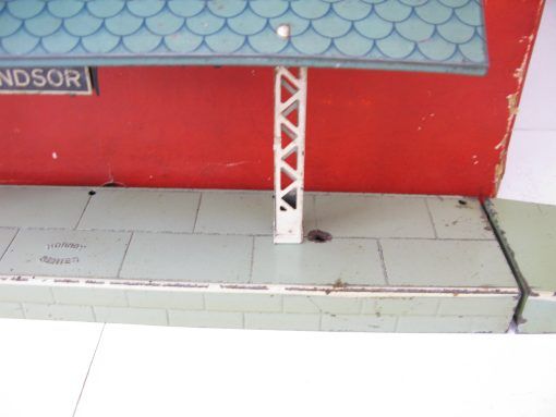 Hornby 0 Gauge Early first issue 'WINDSOR' Island Platform with blue grey base, includes ramps Circa 1926/28 - Boxed - Image 6