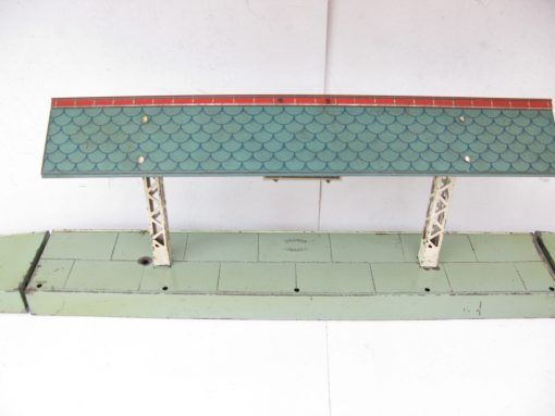 Hornby 0 Gauge Early first issue 'WINDSOR' Island Platform with blue grey base, includes ramps Circa 1926/28 - Boxed - Image 10